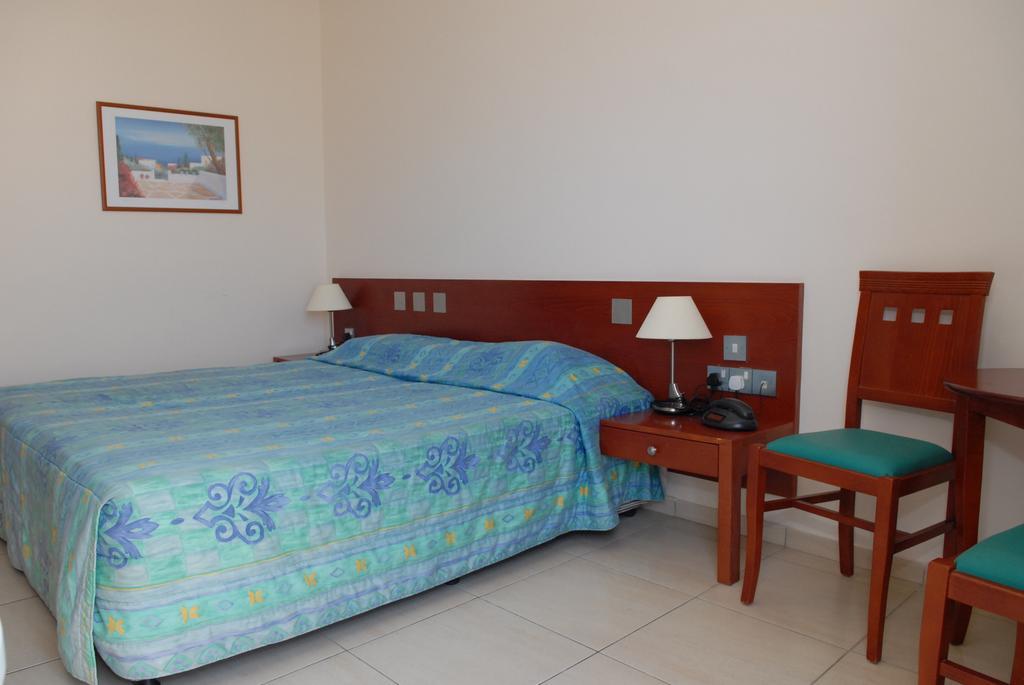 Iris Beach Hotel Protaras Pokój zdjęcie