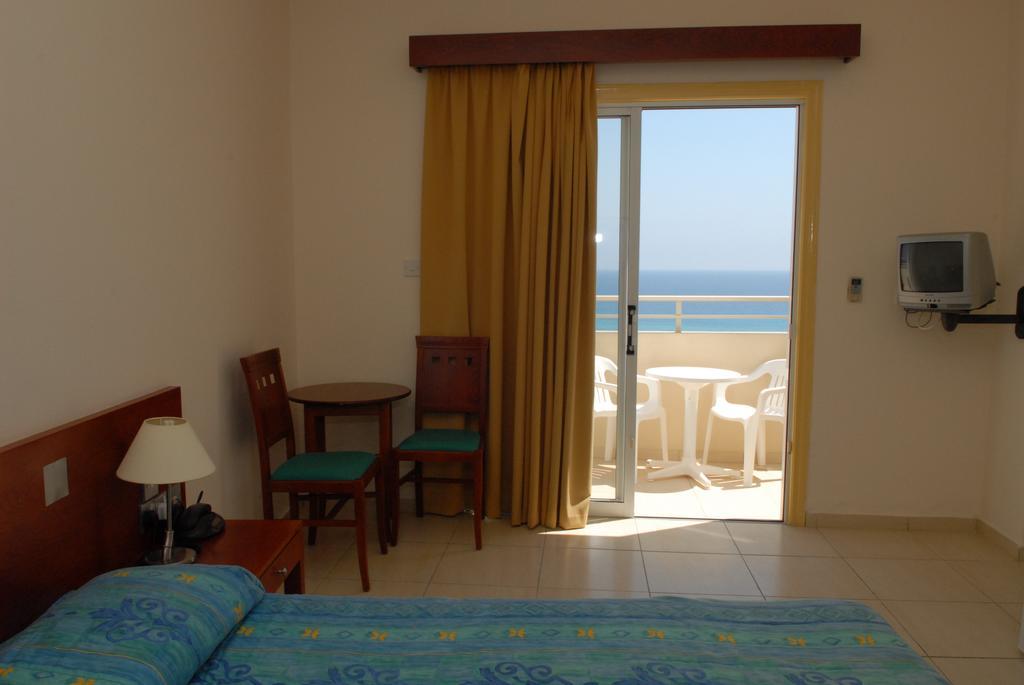 Iris Beach Hotel Protaras Pokój zdjęcie